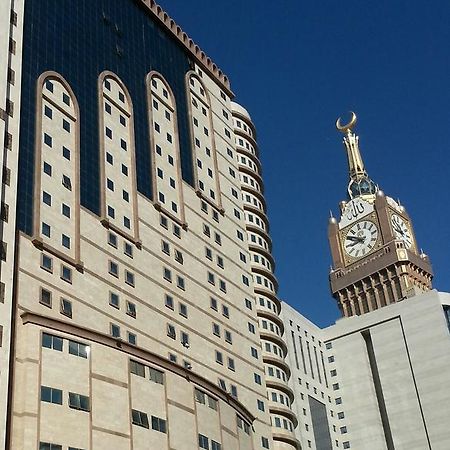 Infinity Hotel Makkah Mecca Exterior photo The Abraj Al Bait Towers