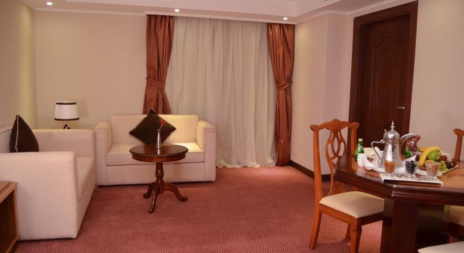 Infinity Hotel Makkah Mecca Exterior photo A room at the hotel