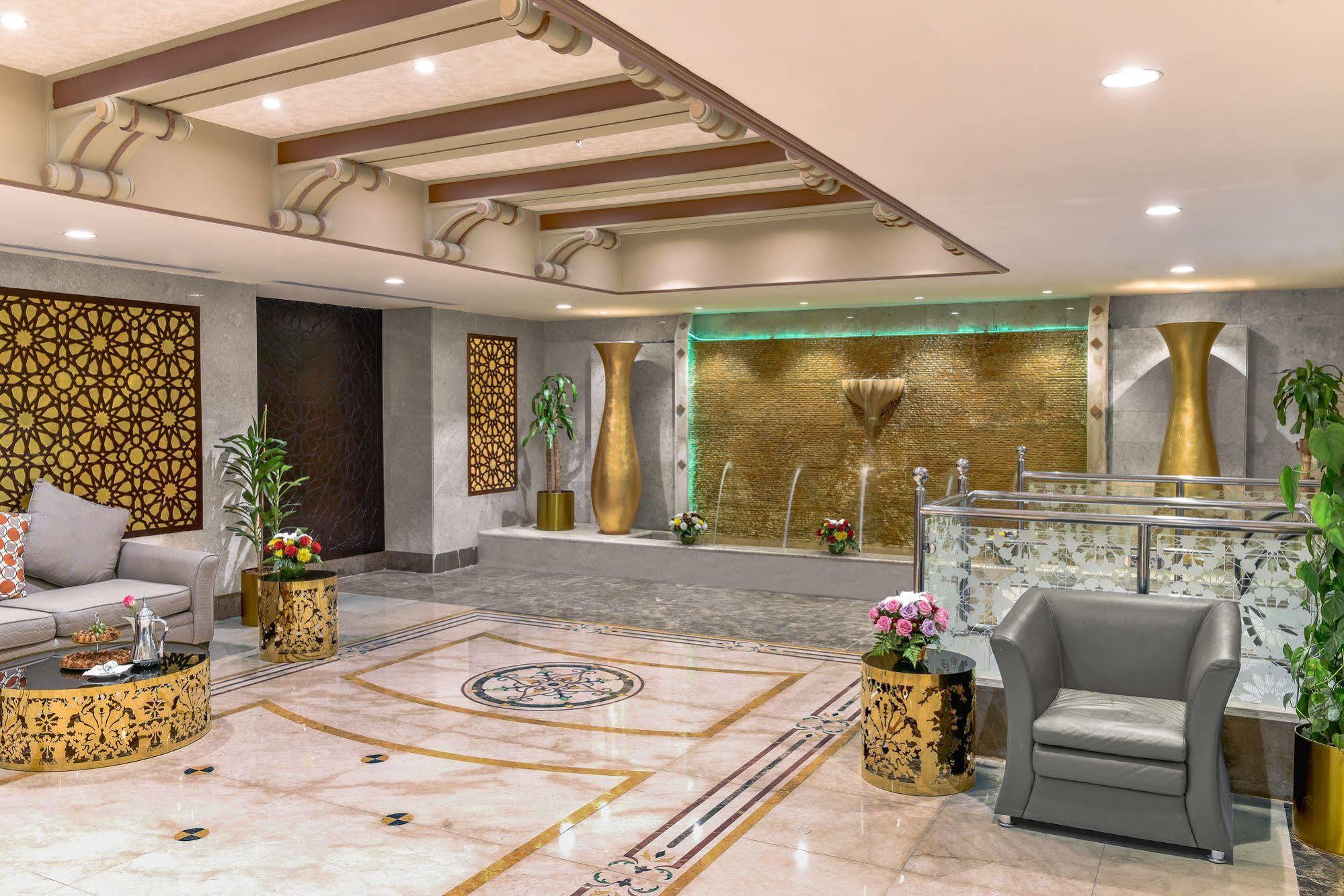Infinity Hotel Makkah Mecca Exterior photo Interior of the hotel